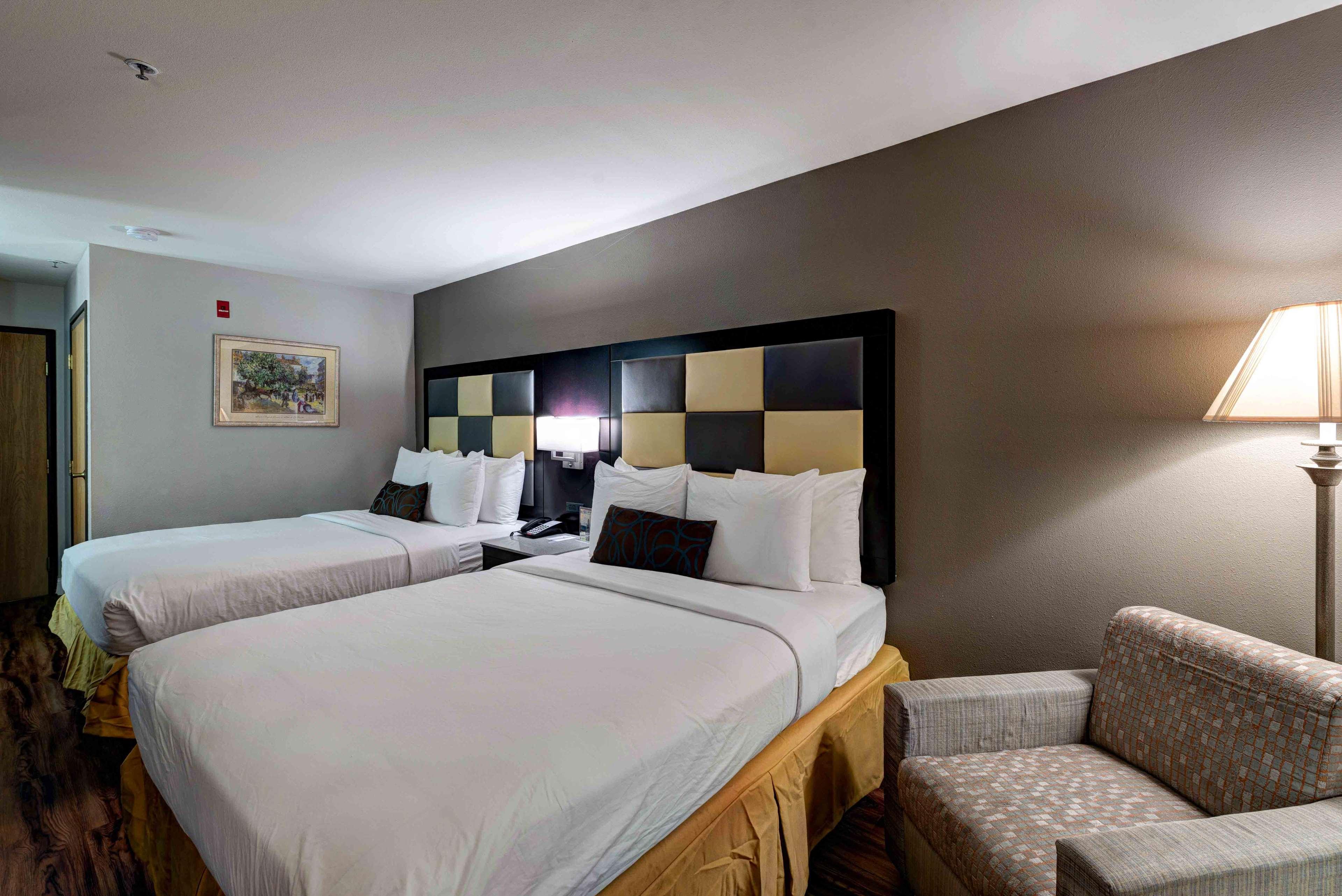 Surestay Plus Hotel By Best Western Redding Εξωτερικό φωτογραφία