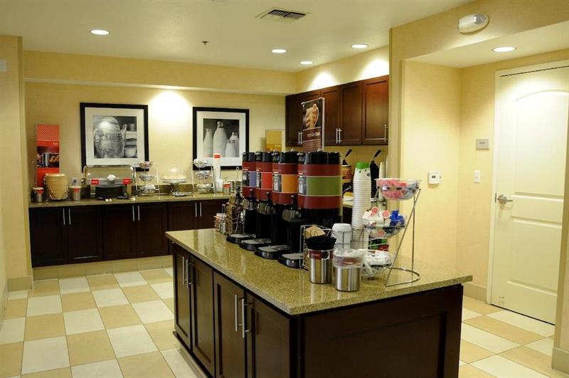 Surestay Plus Hotel By Best Western Redding Εξωτερικό φωτογραφία